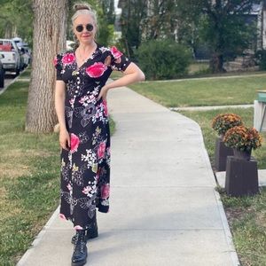 Vintage Button-Up Floral Dress